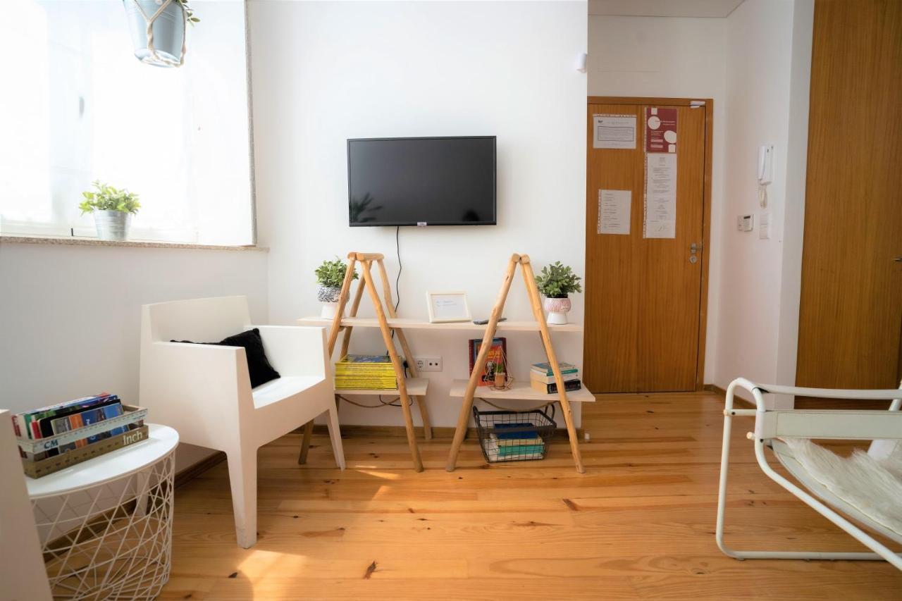 Downtown Porto Relaxed Apartment With Private Yard Exterior photo