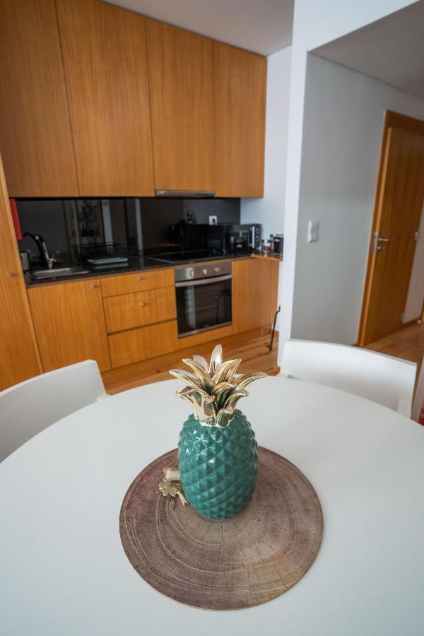 Downtown Porto Relaxed Apartment With Private Yard Exterior photo