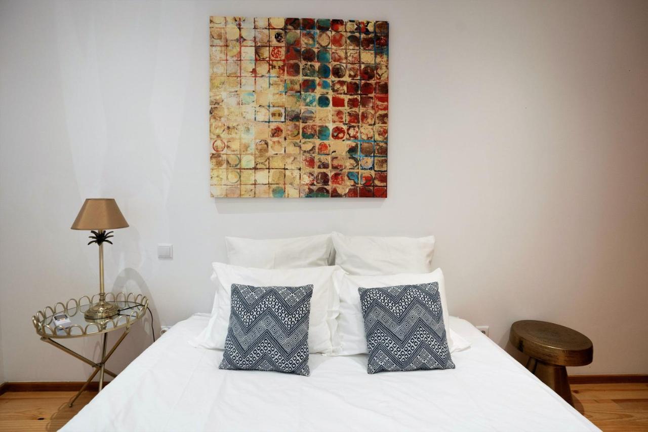 Downtown Porto Relaxed Apartment With Private Yard Exterior photo