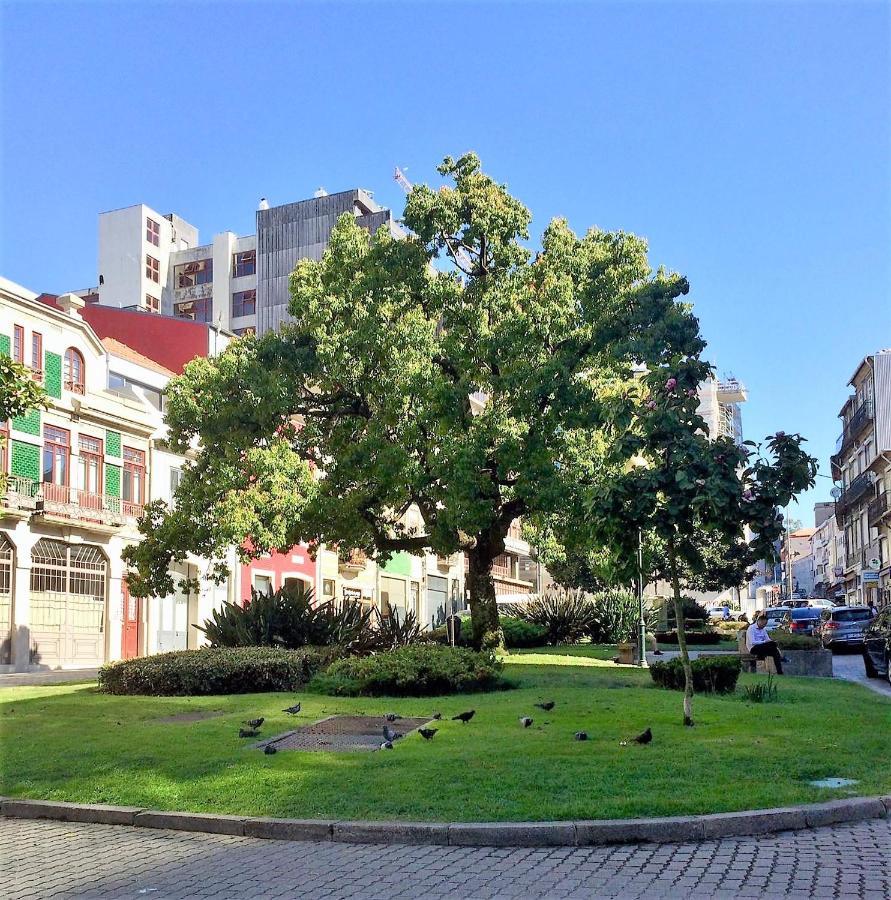 Downtown Porto Relaxed Apartment With Private Yard Exterior photo