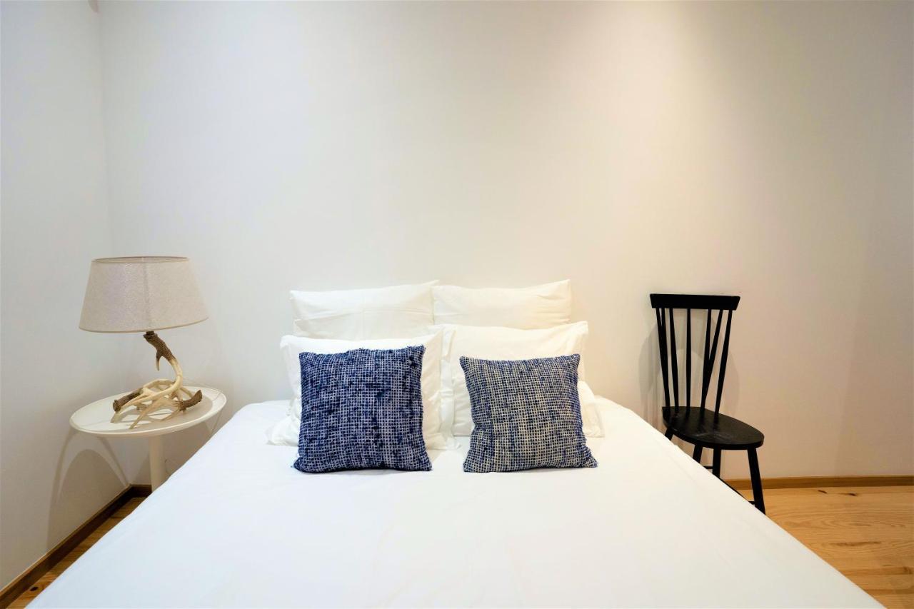 Downtown Porto Relaxed Apartment With Private Yard Exterior photo