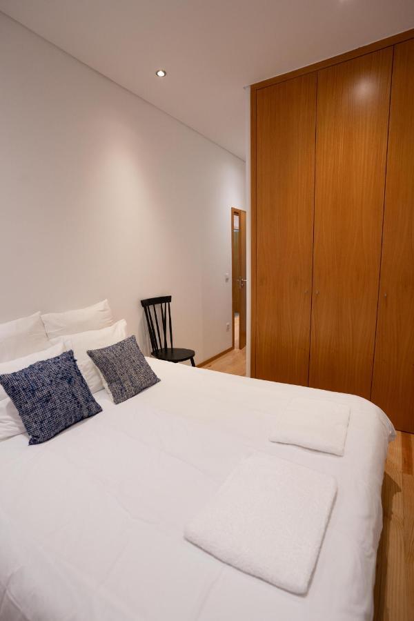 Downtown Porto Relaxed Apartment With Private Yard Exterior photo