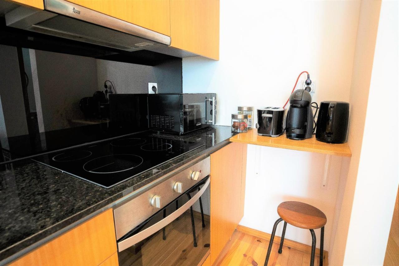 Downtown Porto Relaxed Apartment With Private Yard Exterior photo